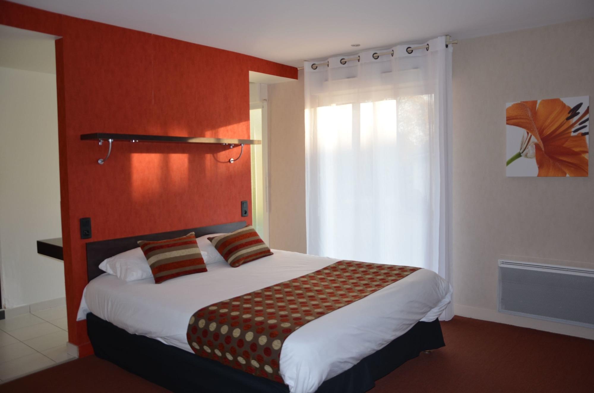 Logis Golfe Hotel Ванн Экстерьер фото