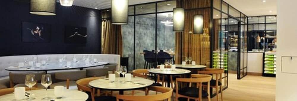 Logis Golfe Hotel Ванн Экстерьер фото